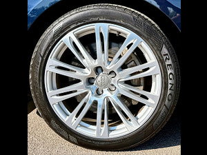 Audi A8 thumbnail