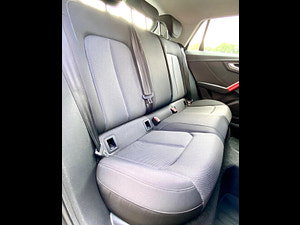Audi Q2 thumbnail