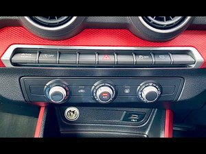 Audi Q2 thumbnail
