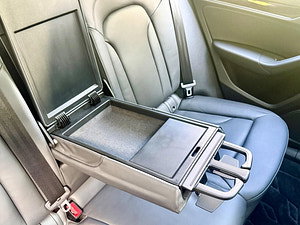 Audi Q3 thumbnail
