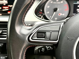 Audi S4 thumbnail