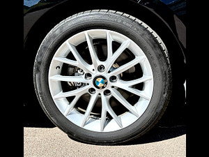 BMW 1 Series thumbnail