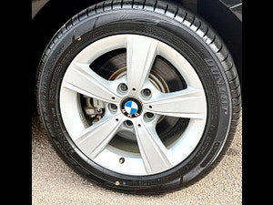BMW 1 Series thumbnail