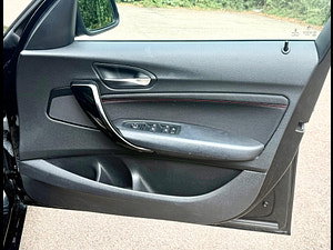 BMW 1 Series thumbnail