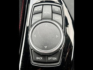 BMW 1 Series thumbnail