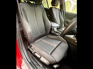 BMW 1 Series thumbnail