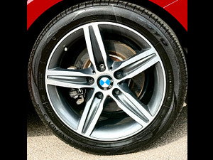 BMW 1 Series thumbnail