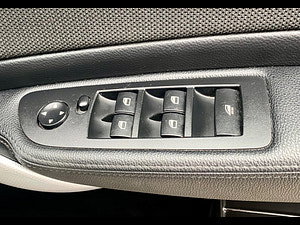 BMW 1 Series thumbnail