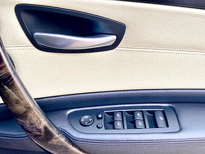 BMW 1 Series thumbnail