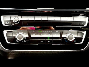 BMW 2 Series thumbnail
