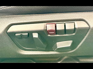 BMW 3 Series thumbnail