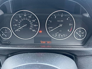 BMW 3 Series thumbnail
