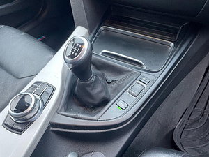 BMW 3 Series thumbnail
