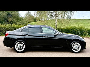 BMW 3 Series thumbnail