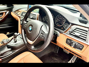 BMW 3 Series thumbnail