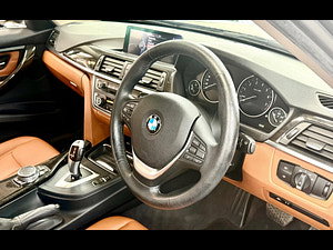 BMW 3 Series thumbnail