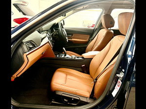 BMW 3 Series thumbnail