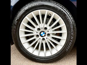BMW 3 Series thumbnail