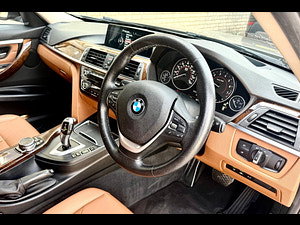 BMW 3 Series thumbnail