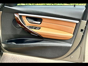 BMW 3 Series thumbnail