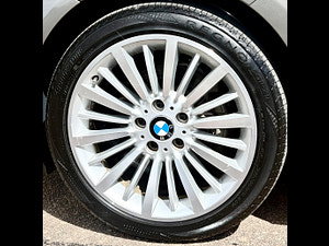 BMW 3 Series thumbnail