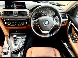 BMW 3 Series thumbnail