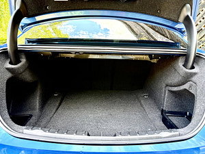BMW 3 Series thumbnail