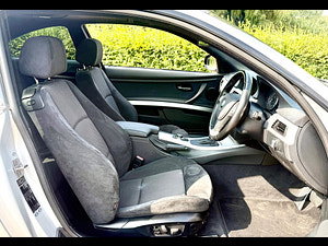 BMW 3 Series thumbnail