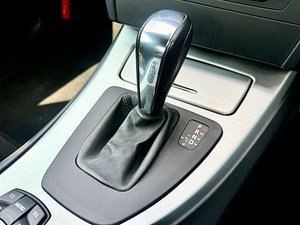 BMW 3 Series thumbnail