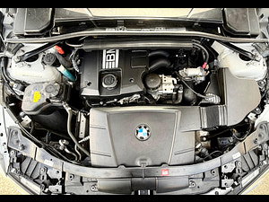BMW 3 Series thumbnail
