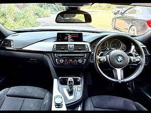 BMW 3 Series thumbnail
