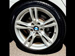 BMW 3 Series thumbnail