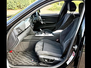 BMW 3 Series thumbnail