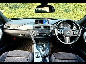 BMW 3 Series thumbnail