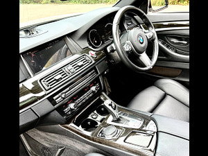 BMW 5 Series thumbnail
