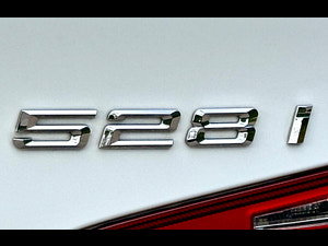 BMW 5 Series thumbnail