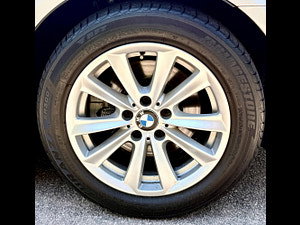 BMW 5 Series thumbnail