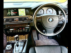 BMW 5 Series thumbnail