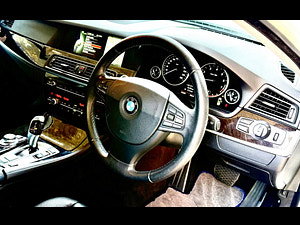 BMW 5 Series thumbnail