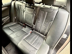 BMW 5 Series thumbnail