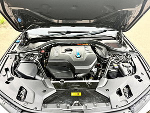 BMW 5 Series thumbnail