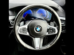 BMW 5 Series thumbnail