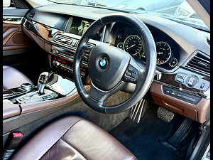 BMW 5 Series thumbnail