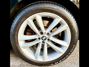 BMW 7 Series thumbnail
