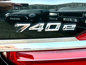 BMW 7 Series thumbnail