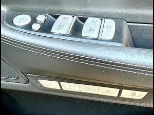BMW 7 Series thumbnail