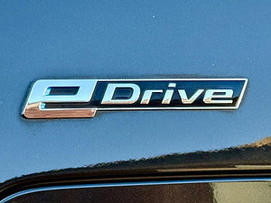 BMW 7 Series thumbnail