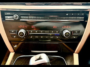 BMW 7 Series thumbnail