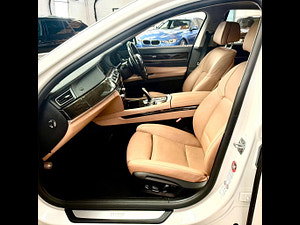 BMW 7 Series thumbnail