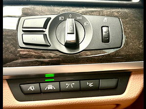 BMW 7 Series thumbnail